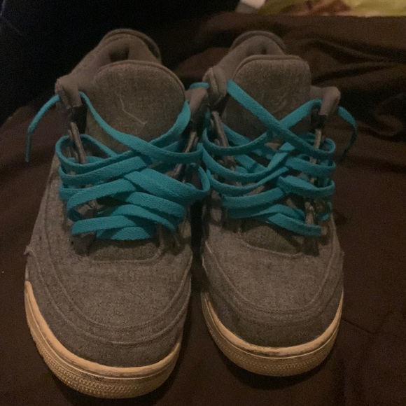 Jordan 3 Wool Deadstock (negotiation available)
Condition:Ok
Fit:True to size - Picture 1 of 4